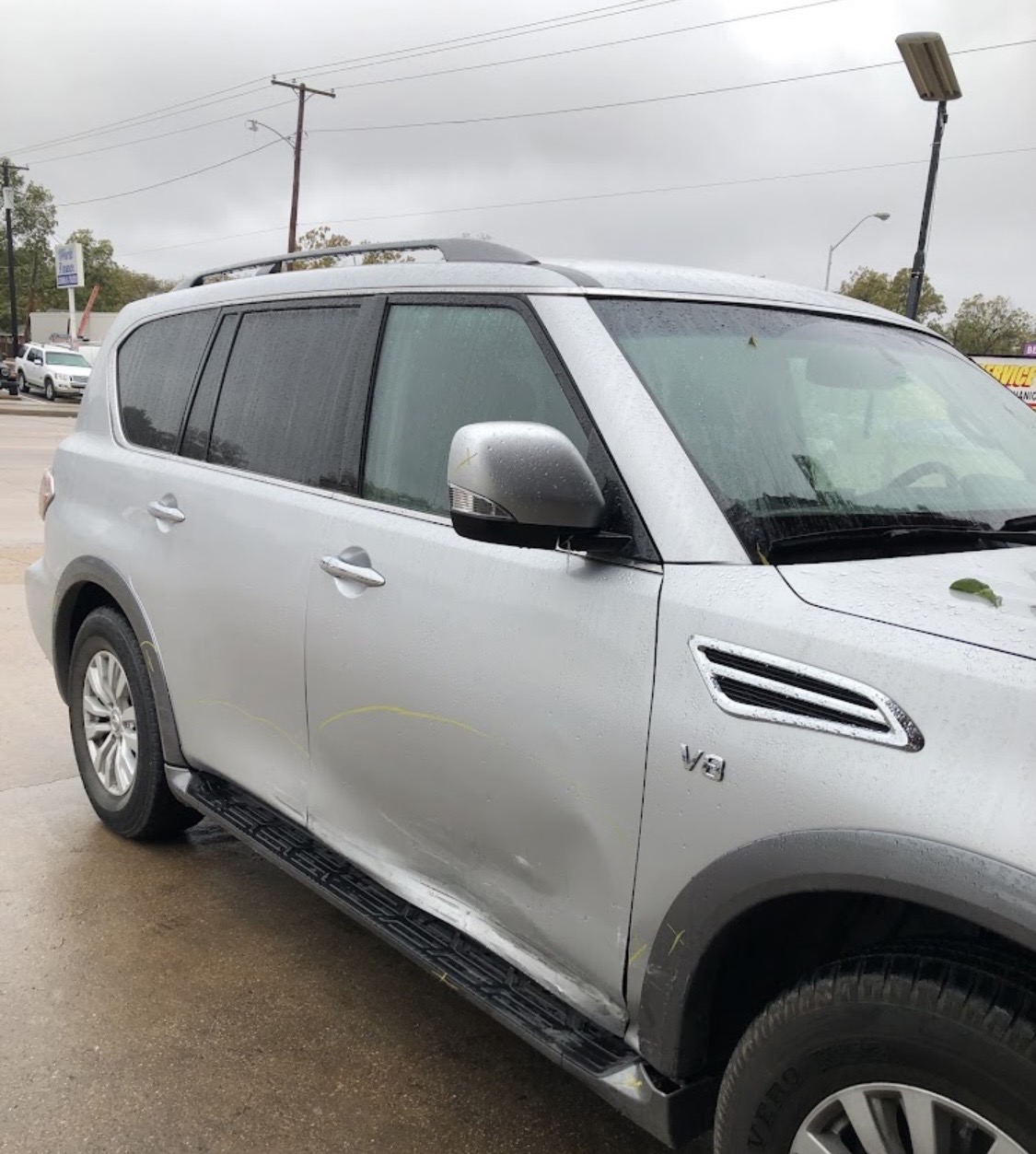 Nissan Pathfinder before body repair